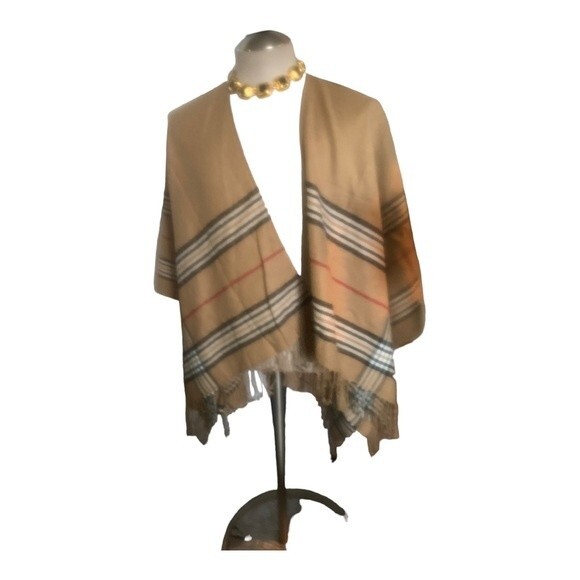 V. FRAAS Women's One Size Shawl/Poncho Multi Color/Wrap - Picture 9 of 13